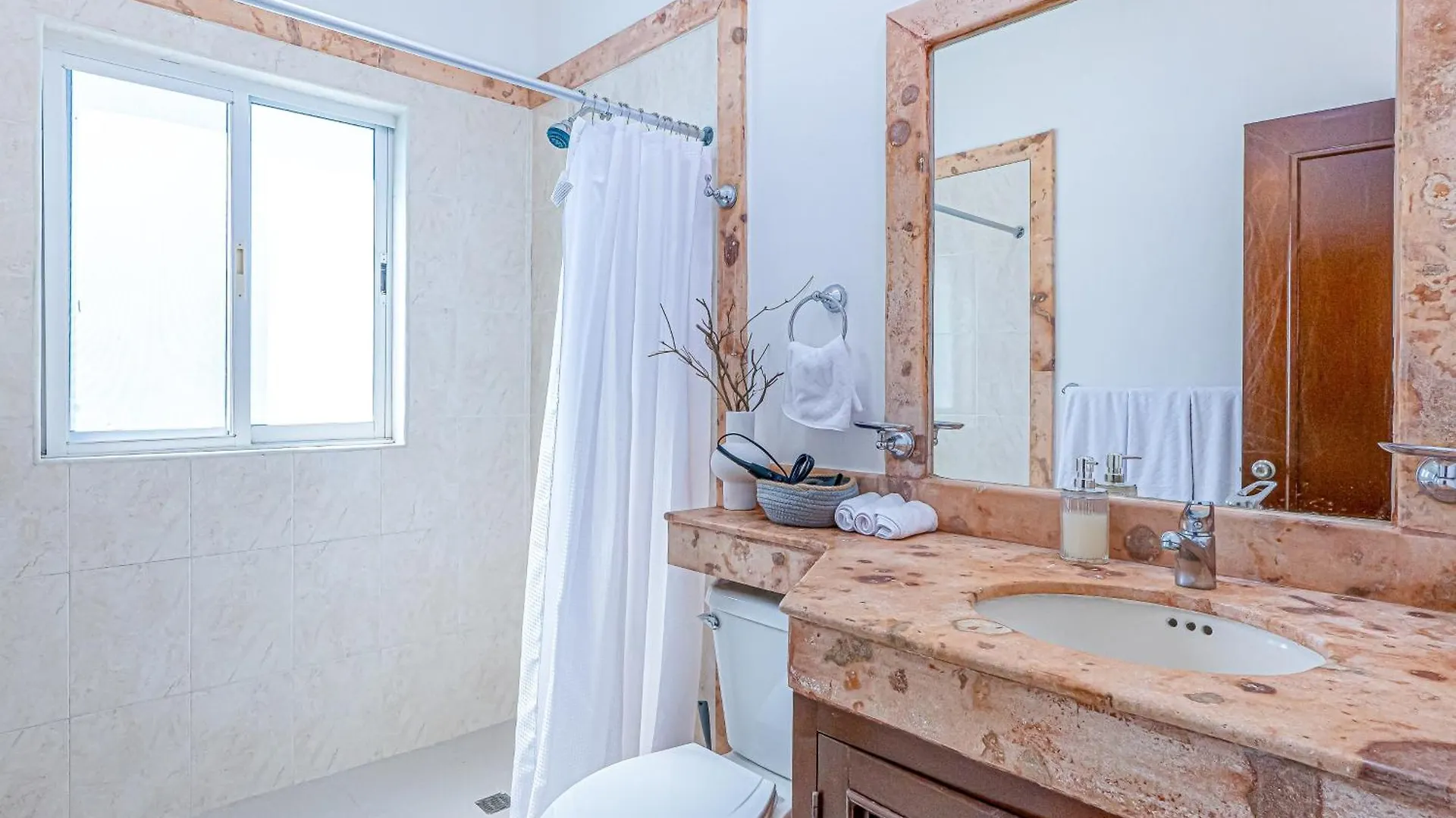 Apartmán Beachside Haven At Playa Kaan Playa del Carmen Mexiko